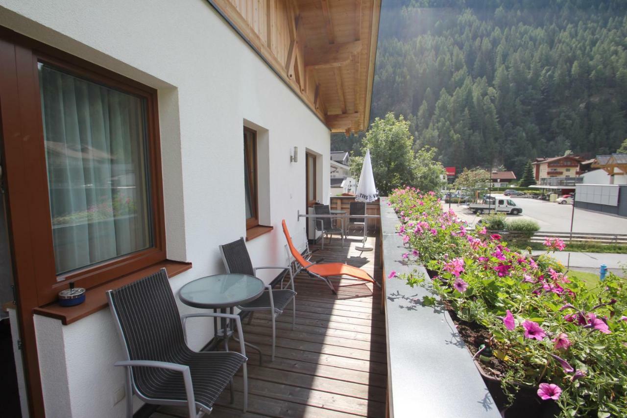 Apartmán Landhaus Zell Längenfeld Exteriér fotografie